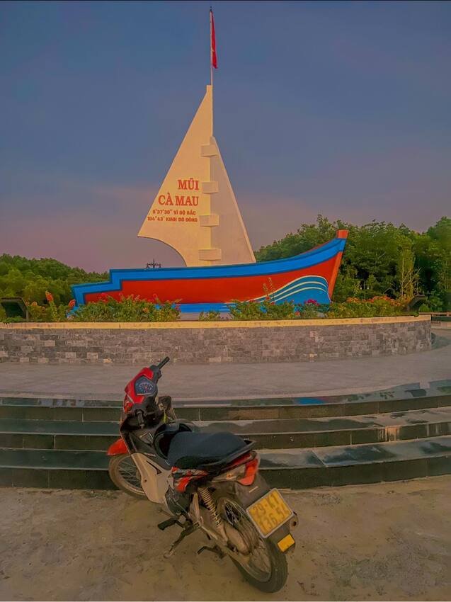 Kinh nghiệm độc hành xuyên Việt bằng 'Way chiến' của chàng trai Thái Bình