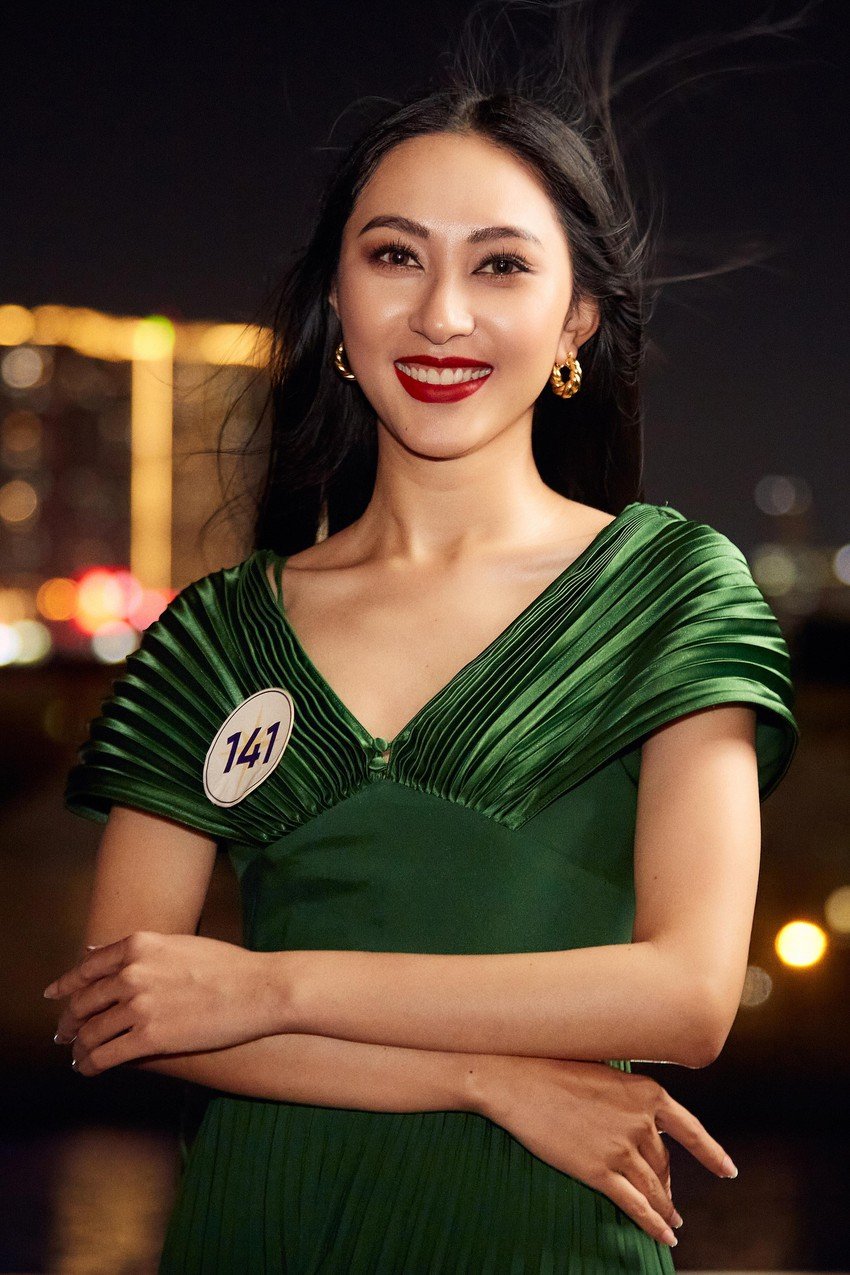 Nhan sắc nữ tiếp viên trưởng vào Top 70 Hoa hậu Hoàn vũ Việt Nam ảnh 11