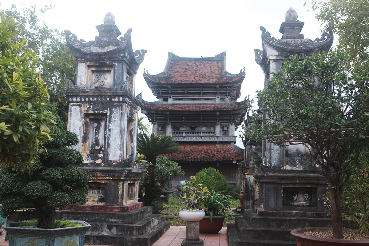Ảnh: Độc đáo, tháp chuông bằng gỗ hình sen cao nhất Việt Nam - 9