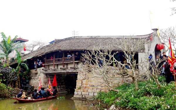 cau-ngoi-cho-thuong6