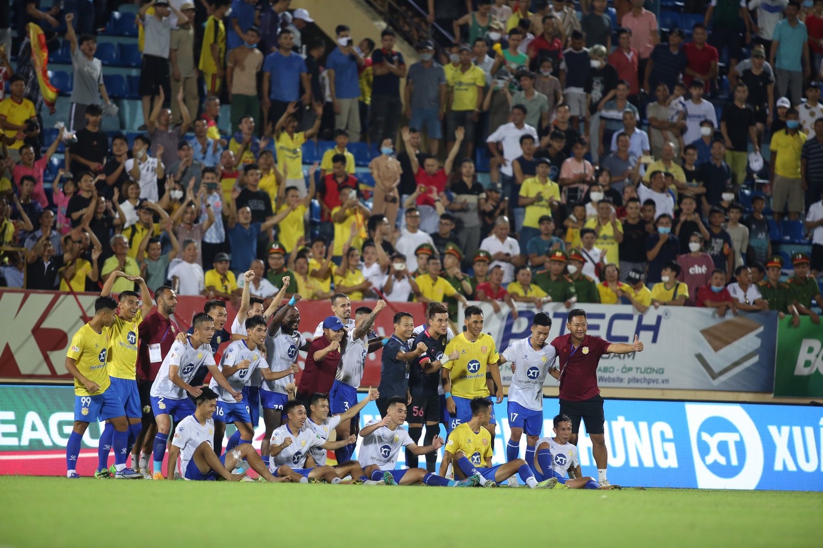 HLV Vũ Hồng Việt đã làm gì giúp đội Nam Định hồi sinh? - ảnh 3