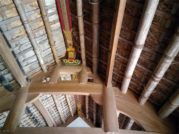 20160330162417 e588 Những ngôi nhà mái rạ nên thơ ở thủ phủ gạo tám