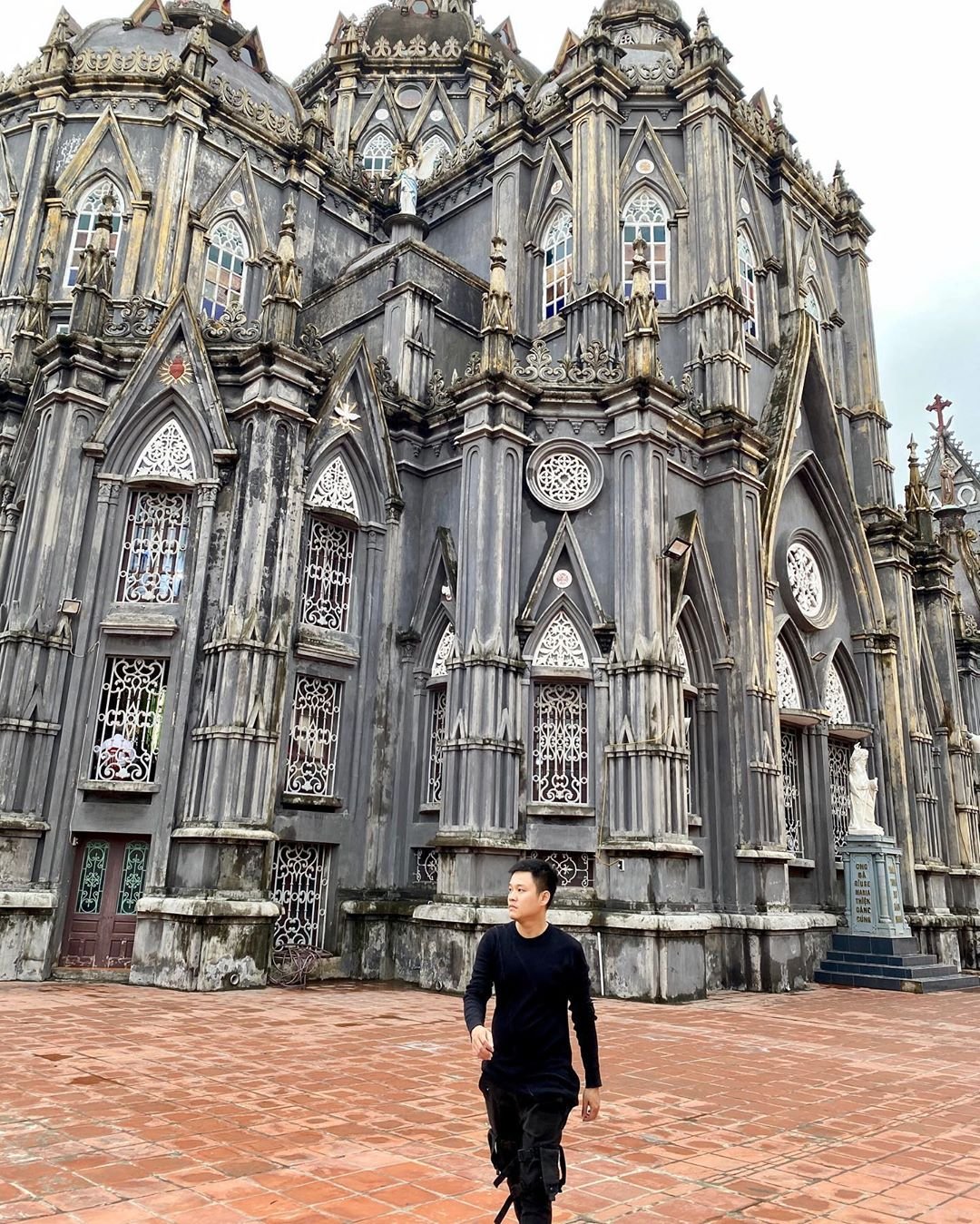 %Hahalolo tin tức%