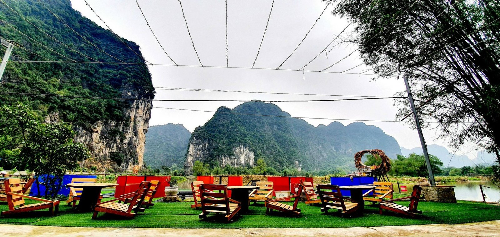 Một homestay sát chân núi tự nhiên Một homestay sát chân núi tự nhiên