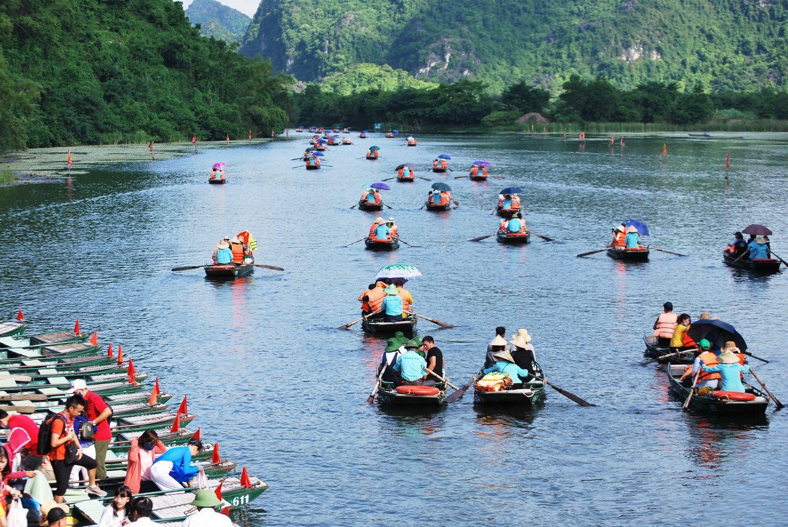 Ninh Bình: Tại sao du khách vẫn muốn trở lại những điểm tham quan dù đã đến - Ảnh 8. Ninh Bình: Tại sao du khách vẫn muốn trở lại những điểm tham quan dù đã đến - Ảnh 8.