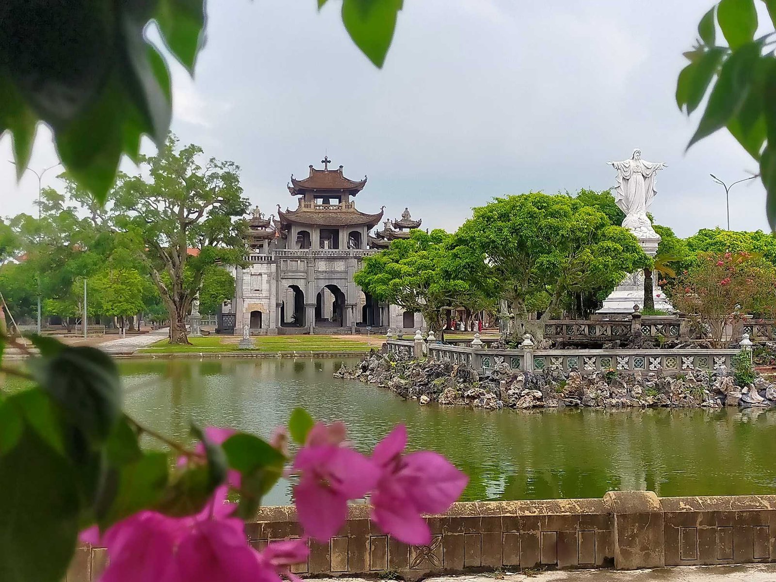 Ninh Bình: Tại sao du khách vẫn muốn trở lại những điểm tham quan dù đã đến - Ảnh 9. Ninh Bình: Tại sao du khách vẫn muốn trở lại những điểm tham quan dù đã đến - Ảnh 9.