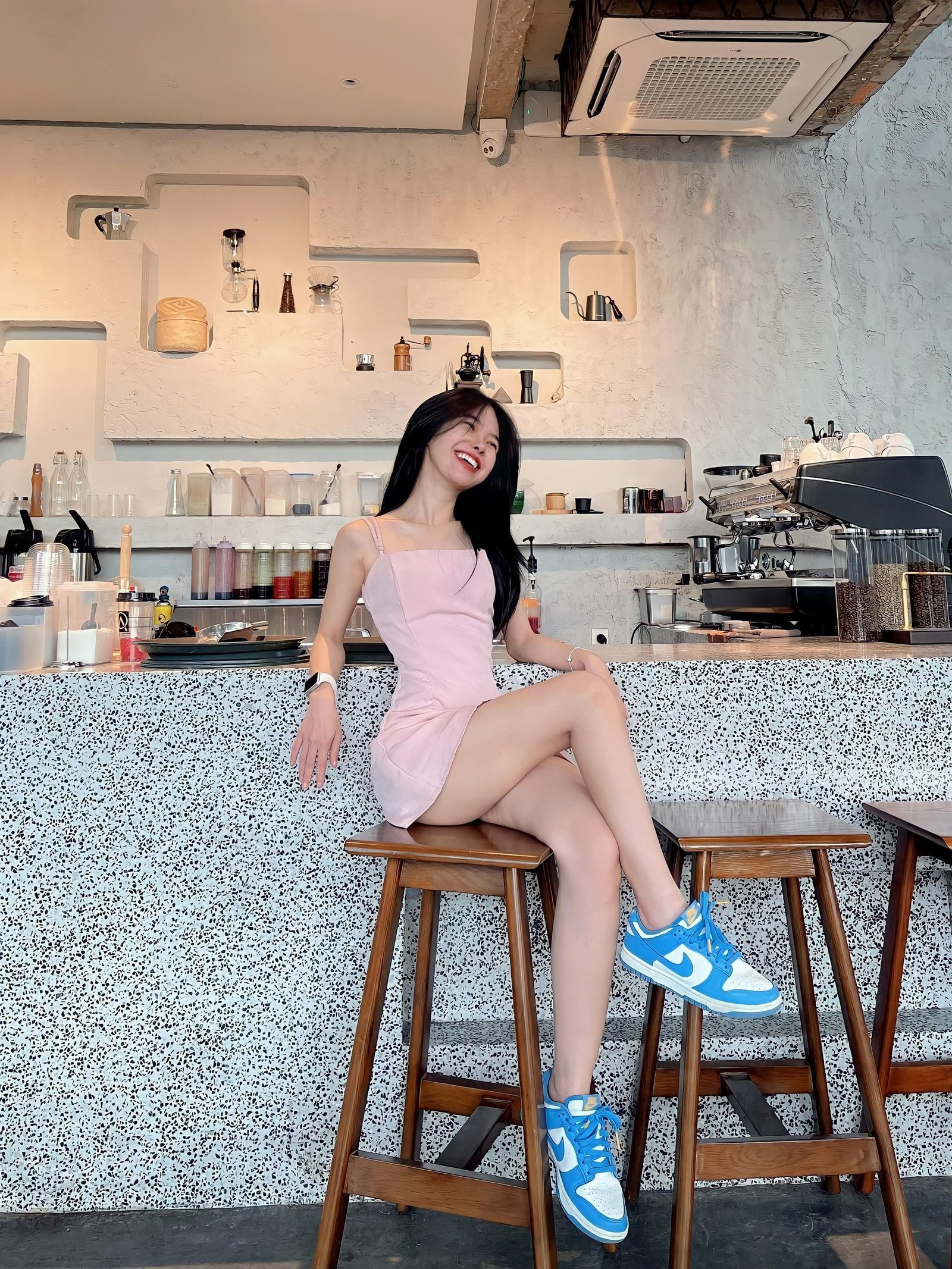 Người mẫu ảnh Yến Nhi gây ấn tượng bởi gương mặt V line và thân hình ‘em bé’ đầy cuốn hút ảnh 5