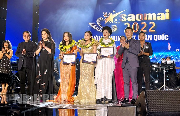 Thu An - cô gái tài sắc quê Ninh Bình giành giải Á quân Sao Mai 2022 dòng nhạc dân gian toàn quốc