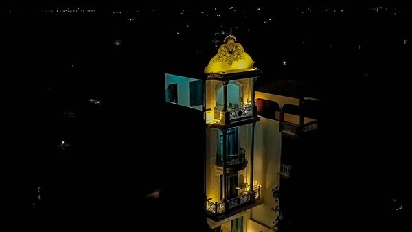 Cận cảnh căn nhà 4 tỷ  như cung điện trắng của Youtuber NTN giữa lòng thành phố Thái Bình-3