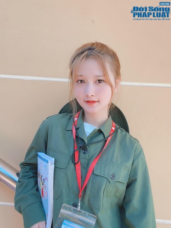 Nữ sinh ĐH Sư phạm nóng bỏng đam mê gym, là hotgirl nổi tiếng Hà thành - Ảnh 4