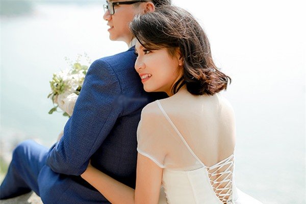 chuyen tinh ngot ngao cua chang trai thai binh dem long yeu co gai ngoi tren chiec xe lan - 7