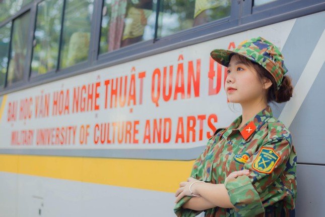 Cô gái quê lúa Thái Bình chinh phục Đại học Văn hóa Nghệ thuật Quân đội ở tuổi 16 ảnh 5