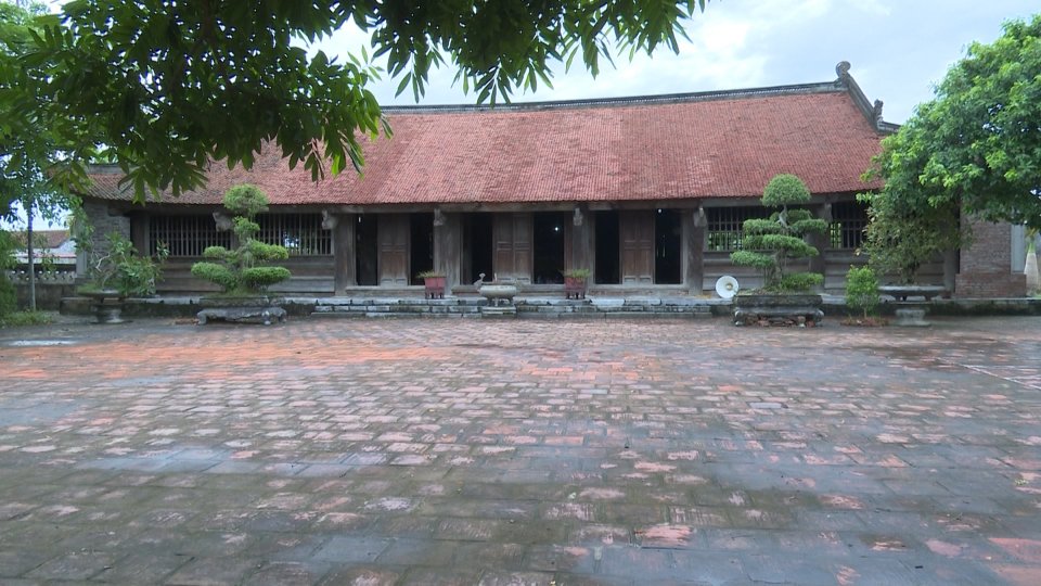 Làng này ở Thái Bình nhìn đâu cũng ra "đồ cổ", từ đình cổ, giếng cổ cho tới nhà cổ - Ảnh 2. Làng này ở Thái Bình nhìn đâu cũng ra "đồ cổ", từ đình cổ, giếng cổ cho tới nhà cổ - Ảnh 2.