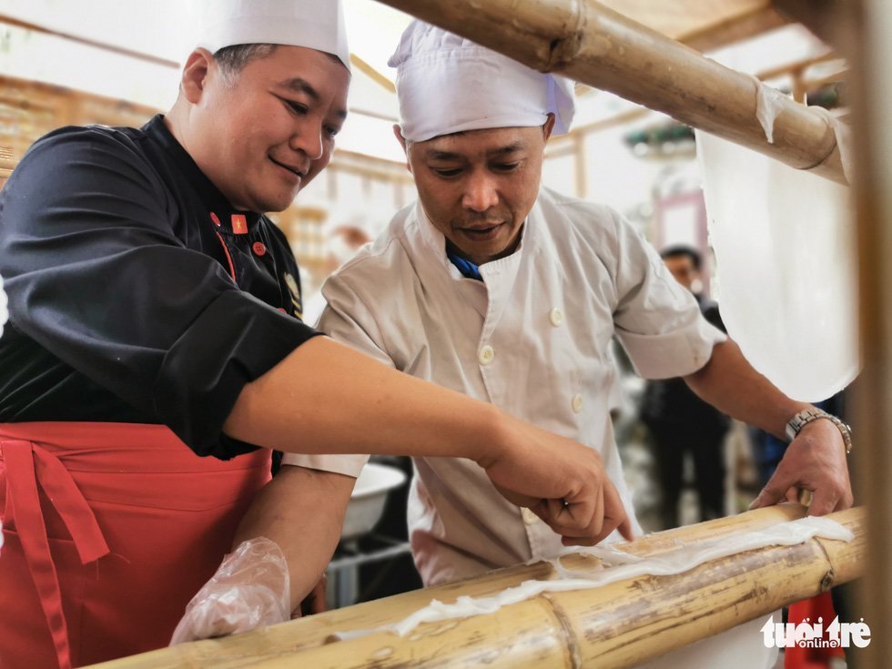 Người con quê phở từ mọi miền hội ngộ về Nam Định, mở hội nấu phở - Ảnh 2.