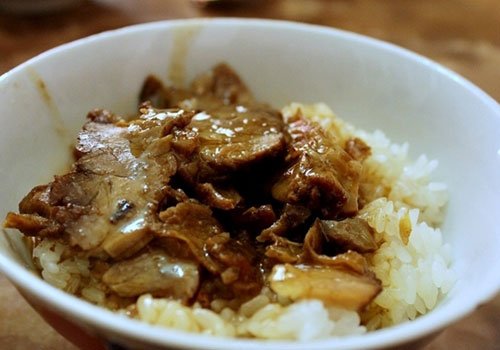 Ăn thử một lần, vương vấn mãi xôi xíu thành Nam - Ảnh 2.