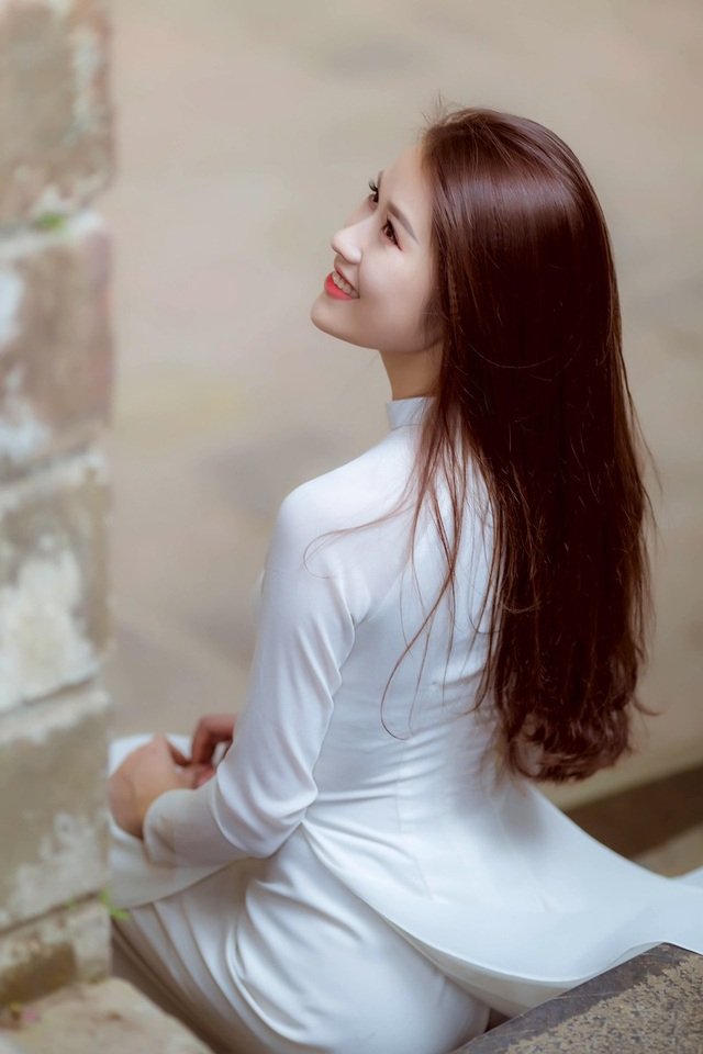 Bích tâm sự rằng cô đam mê kinh doanh nên chọn theo học ngành này dù biết rằng chặng đường phía trước sẽ có rất nhiều chông gai, thử thách. Cô thích đọc sách, đi thăm thú đây đó để có những trải nghiệm cho tuổi trẻ của mình.