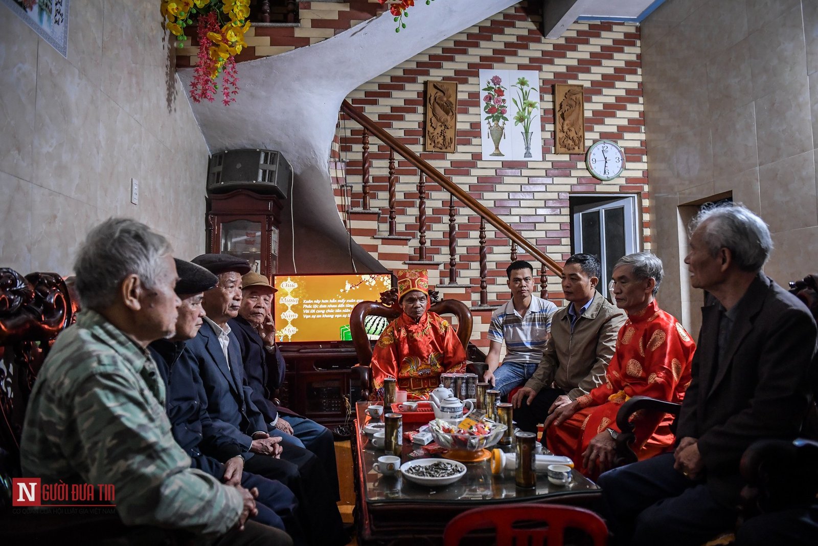 Tin nhanh - Nam Định: Độc đáo tục lệ “lấy lửa” cầu may đêm Giao thừa (Hình 2).