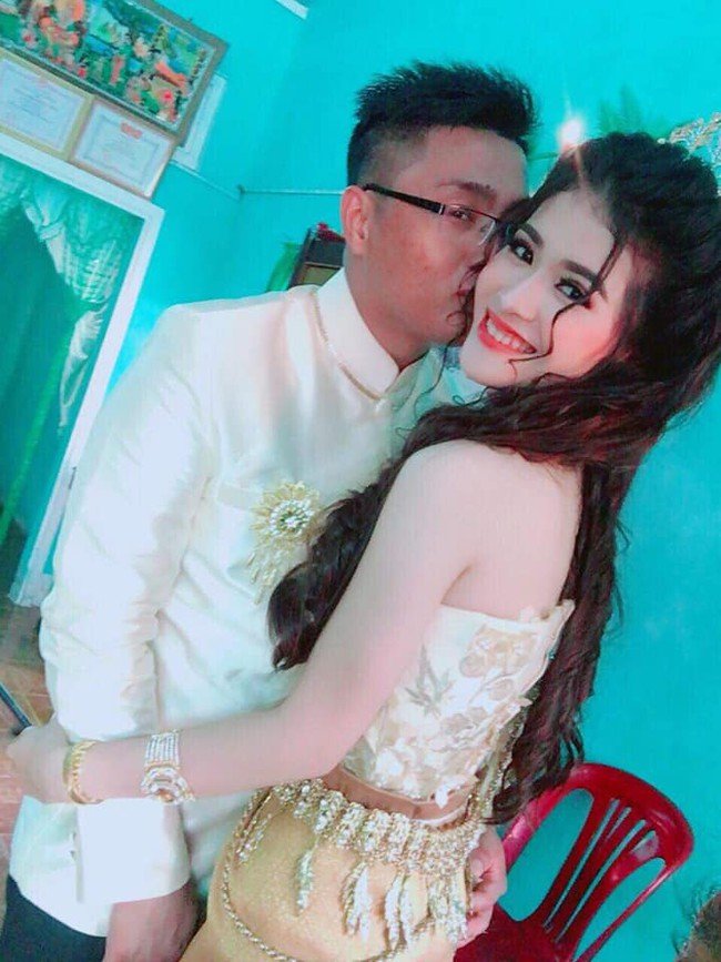 Nhan sắc lịm tim, gia thế bí ẩn của cô dâu miền Tây xinh đẹp hot nhất Facebook hôm qua - Ảnh 11. Nhan sắc lịm tim, gia thế bí ẩn của cô dâu miền Tây xinh đẹp hot nhất Facebook hôm qua - Ảnh 11.