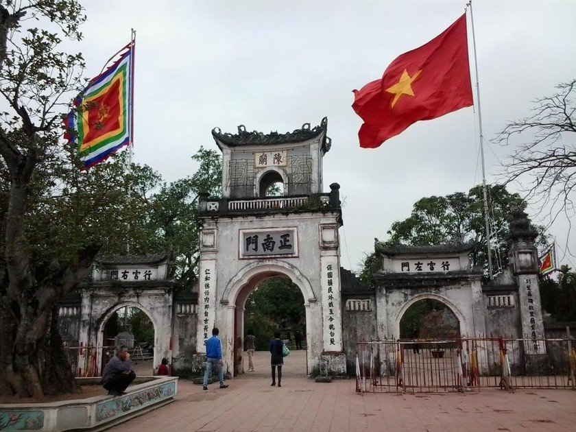 Bí ẩn nơi đặt lăng mộ của Trần Hưng Đạo, tại Kiếp Bạc của Hải Dương, Thiên Trường ở Nam Định, hay đền Trần Thương? - Ảnh 5. Bí ẩn nơi đặt lăng mộ của Trần Hưng Đạo, tại Kiếp Bạc của Hải Dương, Thiên Trường ở Nam Định, hay đền Trần Thương? - Ảnh 5.