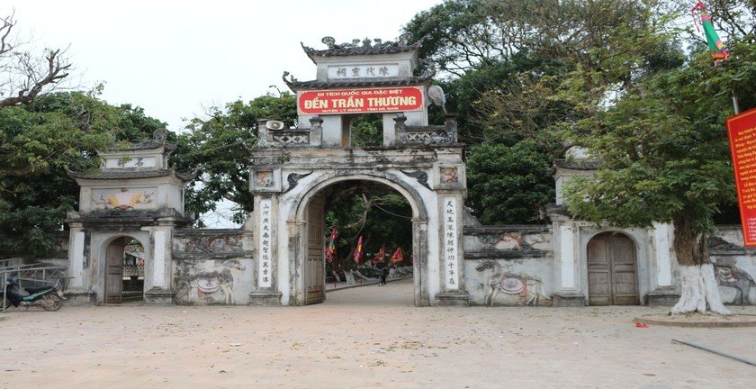 Bí ẩn nơi đặt lăng mộ của Trần Hưng Đạo, tại Kiếp Bạc của Hải Dương, Thiên Trường ở Nam Định, hay đền Trần Thương? - Ảnh 1. Bí ẩn nơi đặt lăng mộ của Trần Hưng Đạo, tại Kiếp Bạc của Hải Dương, Thiên Trường ở Nam Định, hay đền Trần Thương? - Ảnh 1.