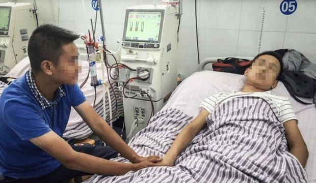 Nam sinh bán thận đổi lấy 80 triệu mua iPhone cho bạn gái: Cái kết cay đắng và cuộc sống thay đổi hoàn toàn sau 10 năm - Ảnh 3. Nam sinh bán thận đổi lấy 80 triệu mua iPhone cho bạn gái: Cái kết cay đắng và cuộc sống thay đổi hoàn toàn sau 10 năm - Ảnh 3.