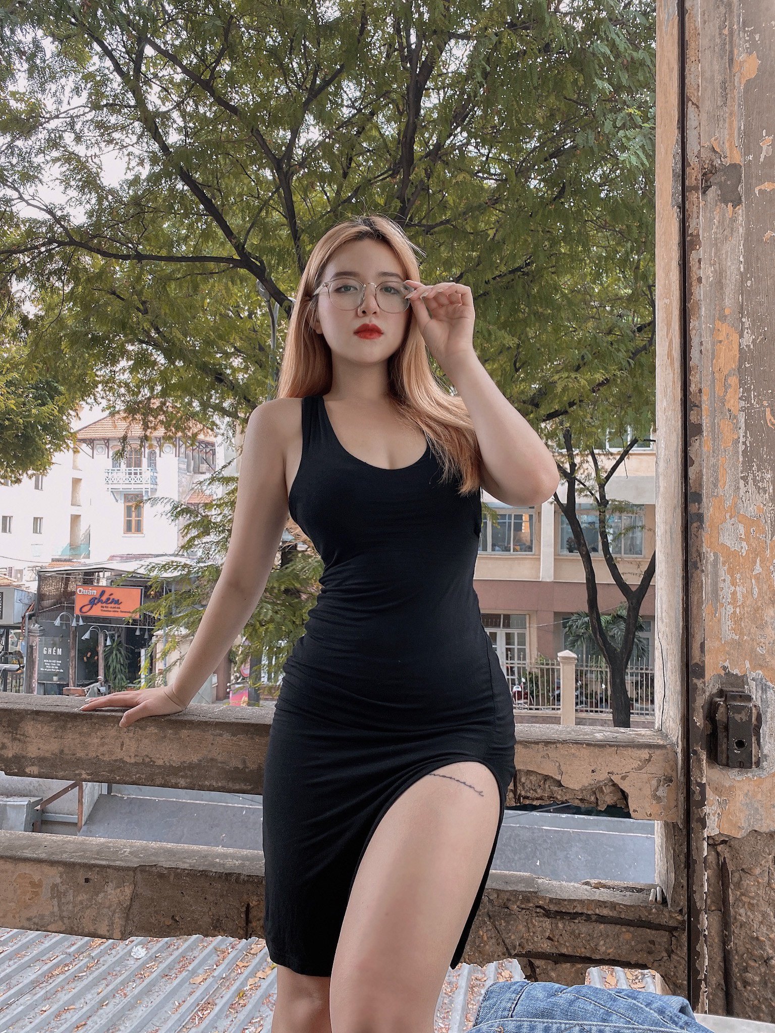 Hot girl Quảng Ngãi mỏi tay chặn tin nhắn khiếm nhã vì quá sexy - 8 Hot girl Quảng Ngãi mỏi tay chặn tin nhắn khiếm nhã vì quá sexy - 8