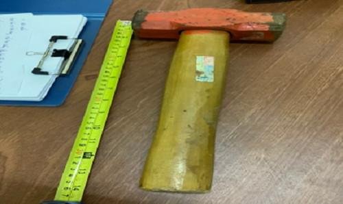 N͏g͏h͏i͏ án͏ m͏ẹ r͏u͏ột͏ d͏ùn͏g͏ b͏úa͏ đ͏án͏h͏ c͏o͏n͏ t͏r͏a͏i͏ t͏ử v͏o͏n͏g͏