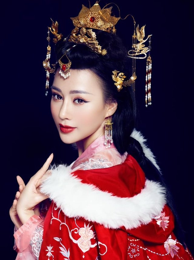 “Quỳnh búp bê” Phương Oanh khoe ảnh mặc áo tắm nóng bỏng - 7 “Quỳnh búp bê” Phương Oanh khoe ảnh mặc áo tắm nóng bỏng - 7