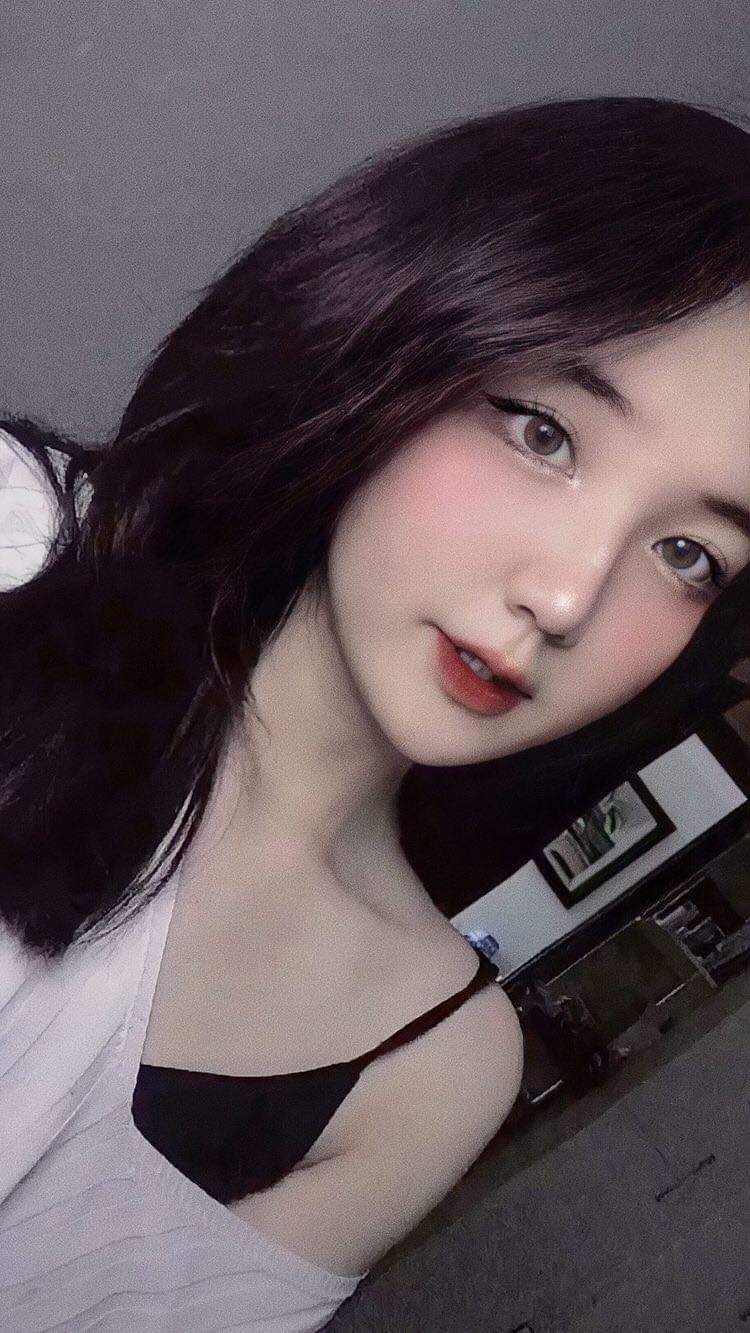 Nữ sinh 2k5 sở hữu "vũ khí bí mật" khiến netizen điên đảo - ảnh 8 Nữ sinh 2k5 sở hữu "vũ khí bí mật" khiến netizen điên đảo - ảnh 8