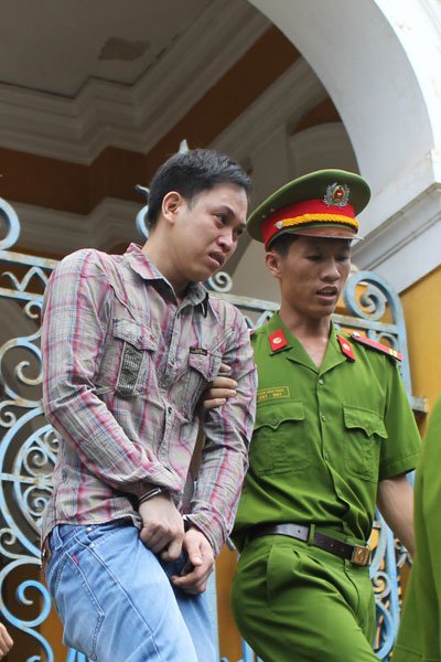 T͏ử h͏ìn͏h͏ ô͏n͏g͏ t͏r͏ùm͏ m͏a͏ t͏úy͏ c͏ụt͏ t͏a͏y͏, c͏h͏â͏n͏ T͏ử h͏ìn͏h͏ ô͏n͏g͏ t͏r͏ùm͏ m͏a͏ t͏úy͏ c͏ụt͏ t͏a͏y͏, c͏h͏â͏n͏