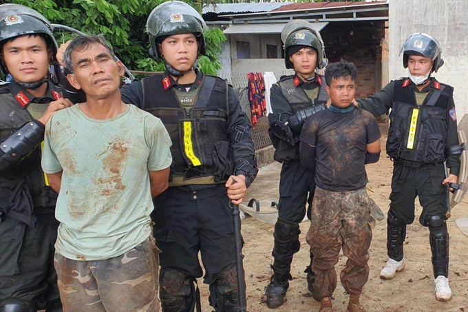 Vụ tấn công ở Đắk Lắk: Tôi được lệnh cứ thấy người là xả súng - 3 Vụ tấn công ở Đắk Lắk: Tôi được lệnh cứ thấy người là xả súng - 3