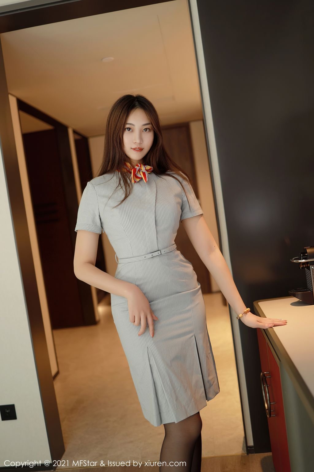 MFStar Vol.454: Zheng Ying Shan (郑颖 姗) (35 photos) photo 1-0