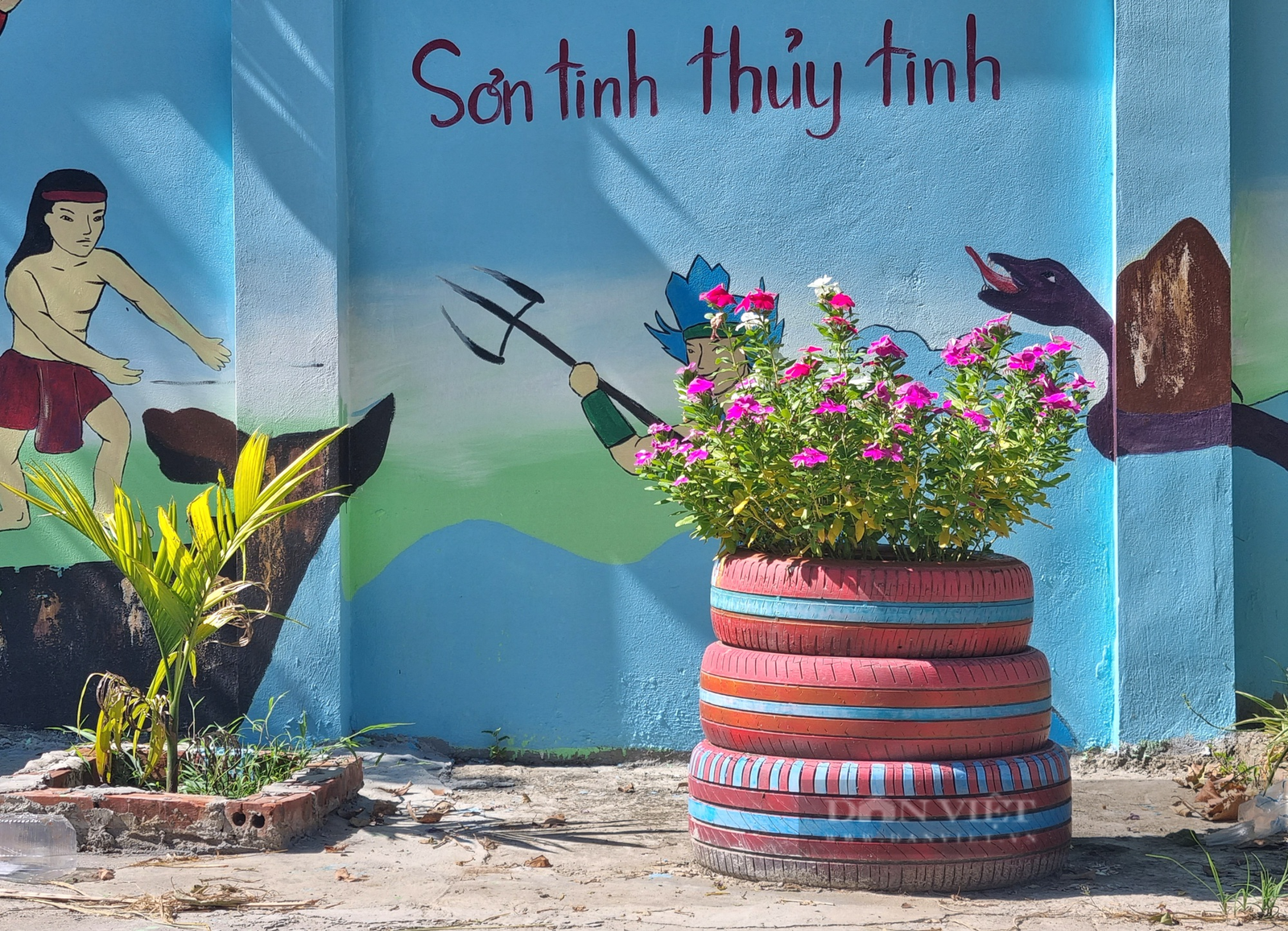 Con đường bích họa “đẹp như mơ” ở xã nông thôn mới tỉnh Ninh Bình - Ảnh 3. Con đường bích họa “đẹp như mơ” ở xã nông thôn mới tỉnh Ninh Bình - Ảnh 3.