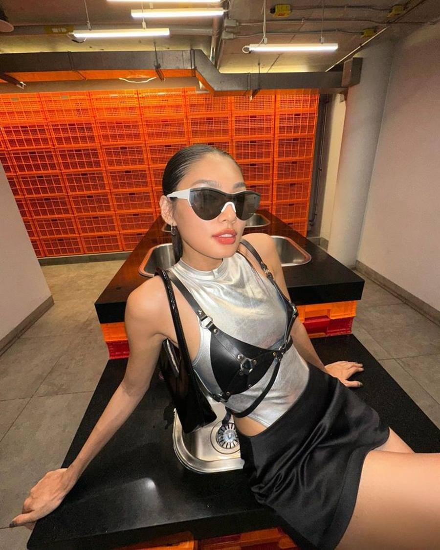 Gái xinh Việt Nam mặc phóng khoáng khi 