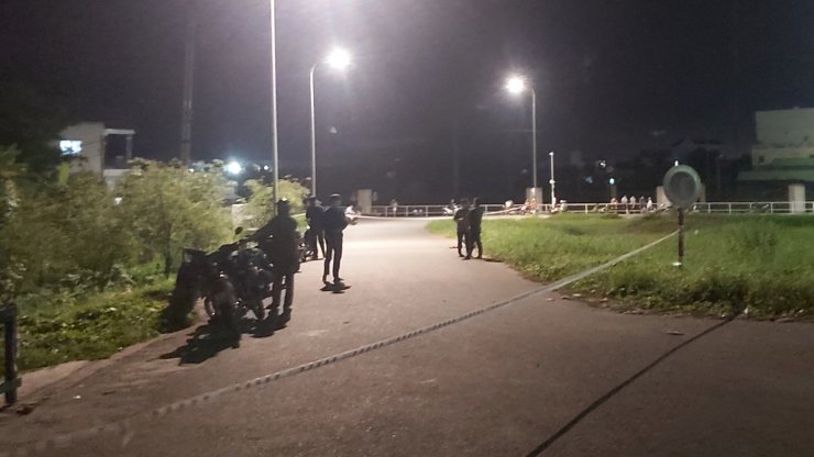 Mâu thuẫn với "tay vịn" quán karaoke, người đàn ông bị đánh tử vong - 1