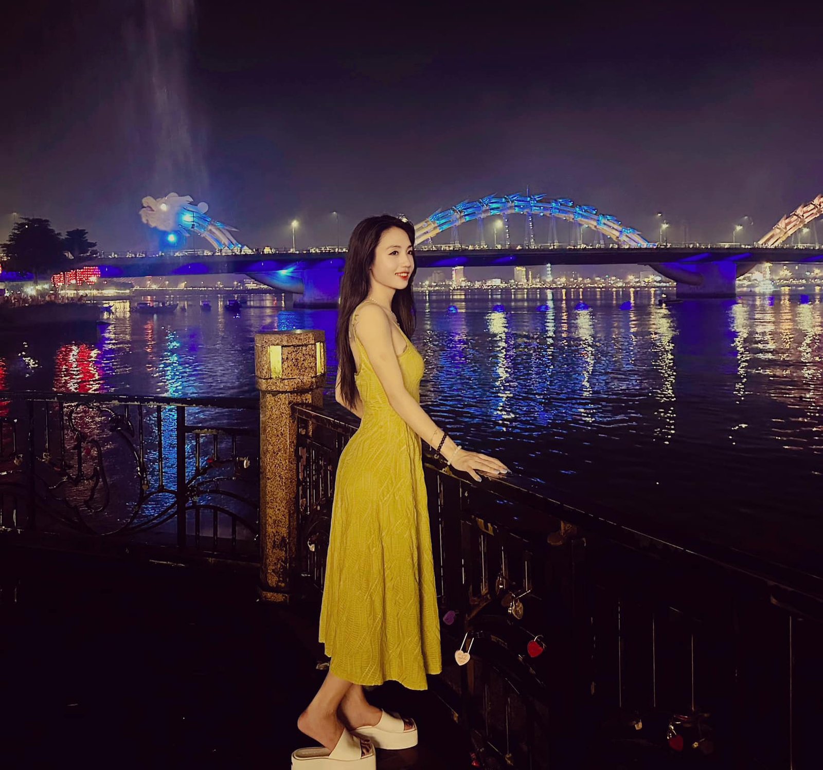 Nhan sắc vạn người mê của tân binh đội tuyển nữ Việt Nam - Ảnh 7. Nhan sắc vạn người mê của tân binh đội tuyển nữ Việt Nam - Ảnh 7.