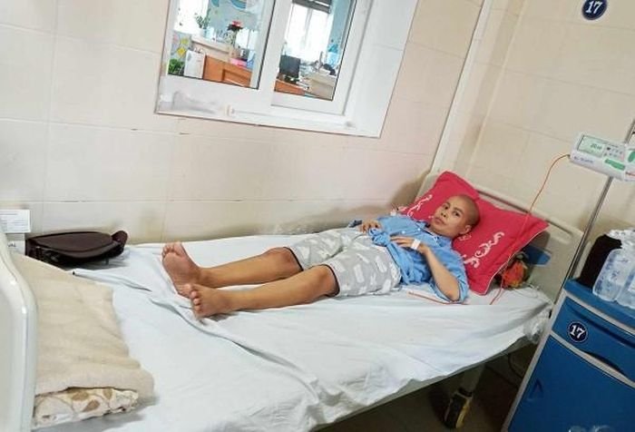 Chị Bình phát hiện mắc bệnh ung thư xương thời điểm đang mang thai.