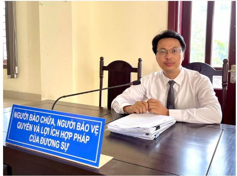 Pho Giam doc ngan hang bi danh: Trach nhiem Cong ty ve si Nhat Hoang?-Hinh-2