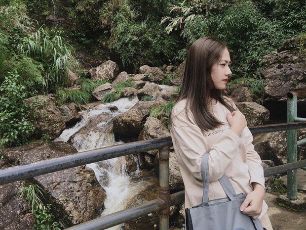 Lên chùa tu, nữ sinh Ninh Bình gây sốt khi tình cờ lọt vào ống kính nhiếp ảnh - Ảnh 6. Lên chùa tu, nữ sinh Ninh Bình gây sốt khi tình cờ lọt vào ống kính nhiếp ảnh - Ảnh 6.
