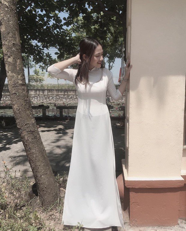 Lên chùa tu, nữ sinh Ninh Bình gây sốt khi tình cờ lọt vào ống kính nhiếp ảnh - Ảnh 7. Lên chùa tu, nữ sinh Ninh Bình gây sốt khi tình cờ lọt vào ống kính nhiếp ảnh - Ảnh 7.