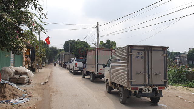 Nam Định: Hình ảnh những chuyến đò 'cuối cùng' năm 2023 ở Đống Cao - Ảnh 5. Nam Định: Hình ảnh những chuyến đò 'cuối cùng' năm 2023 ở Đống Cao - Ảnh 5.