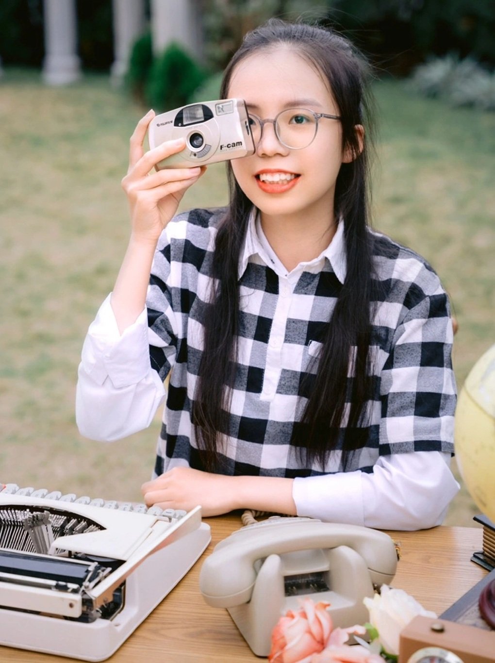 Thủ khoa toàn quốc với 3 điểm 10 và bài văn dài 12 trang - 1 Thủ khoa toàn quốc với 3 điểm 10 và bài văn dài 12 trang - 1