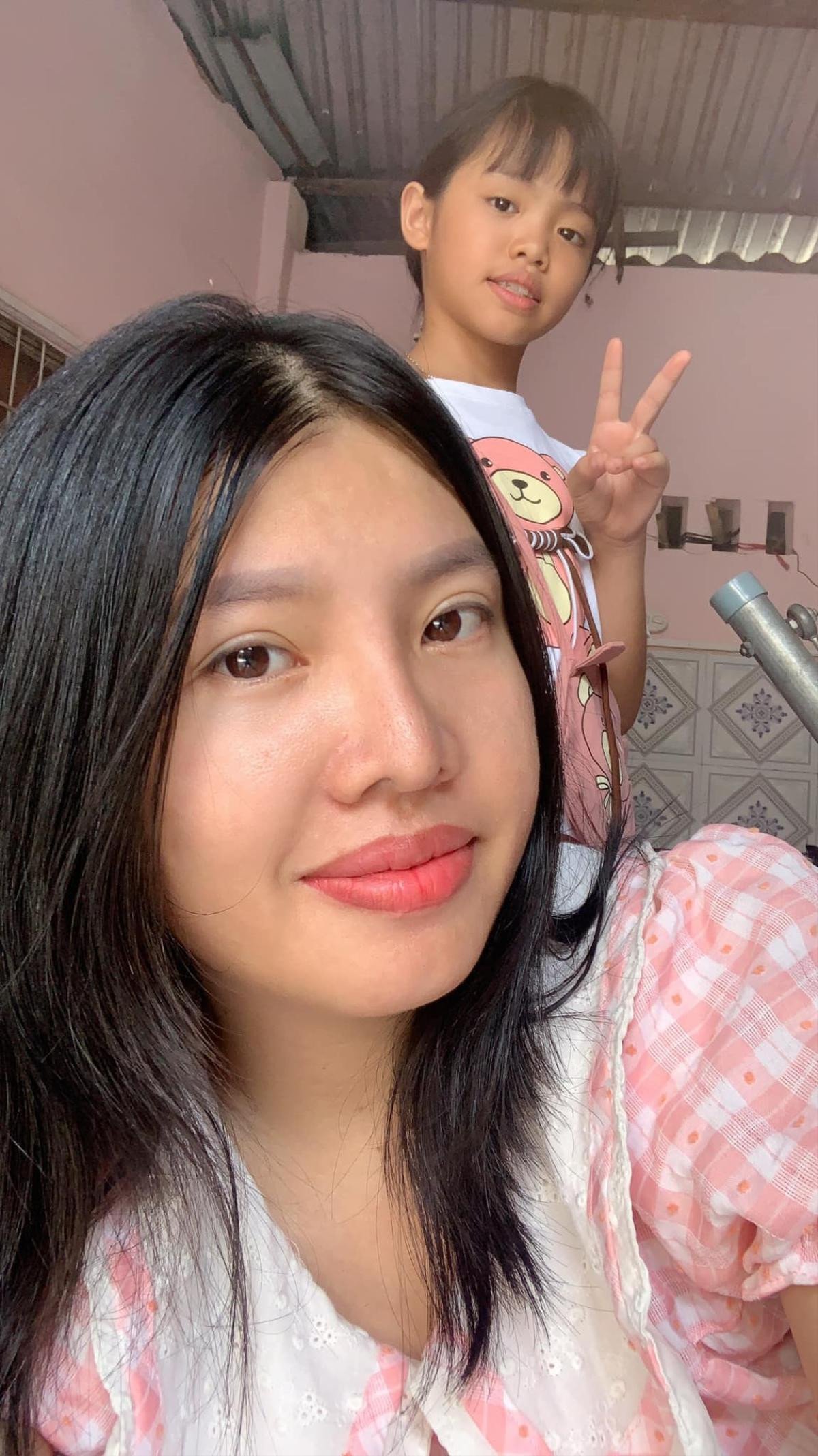 Nhan sắc của Phượng Thị Nở sau 7 năm 'đập đi xây lại' khiến ai cũng trầm trồ Ảnh 7