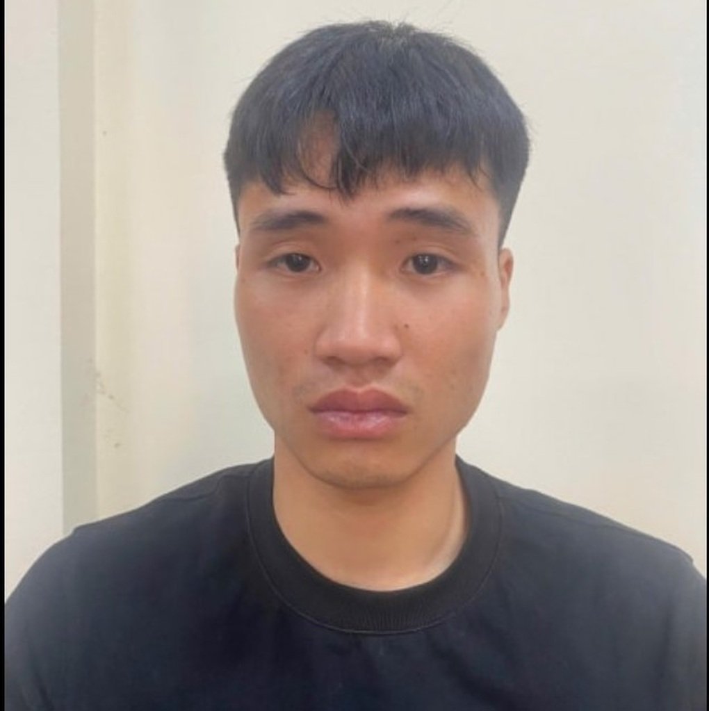Thanh niên phá két sắt trộm vàng, tiền mua ô tô chở bạn gái đi chơi - 1 Thanh niên phá két sắt trộm vàng, tiền mua ô tô chở bạn gái đi chơi - 1