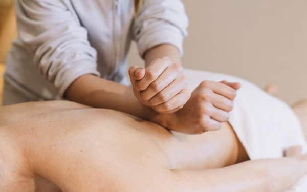 5 phút trước khi đi ngủ, ai làm đủ 7 điều này thì xin chúc mừng, cơ thể bạn sẽ rất khỏe mạnh- Ảnh 2. 5 phút trước khi đi ngủ, ai làm đủ 7 điều này thì xin chúc mừng, cơ thể bạn sẽ rất khỏe mạnh- Ảnh 2.