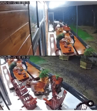 Camera ghi lại khoảnh khắc người đàn ông nghi bị súng bắn.