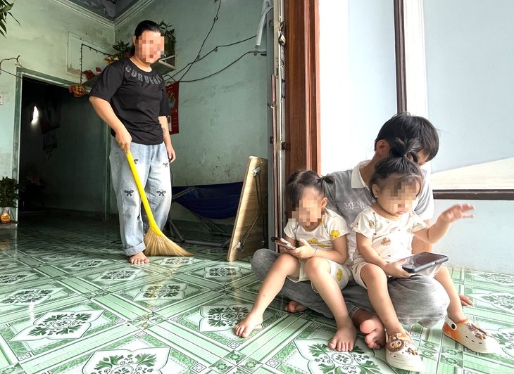 Nhận án tù vì 'làm chuyện ấy' khi vợ dưới 16 tuổi: Chồng làm đơn xin miễn chấp hành án tù- Ảnh 1. Nhận án tù vì 'làm chuyện ấy' khi vợ dưới 16 tuổi: Người chồng làm đơn xin miễn chấp hành án tù - Ảnh 1.