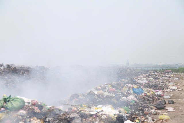 'Địa ngục khói rác' tra tấn người dân xã Vạn Thắng và khu dân cư khác ở Ninh Bình - Ảnh 9.